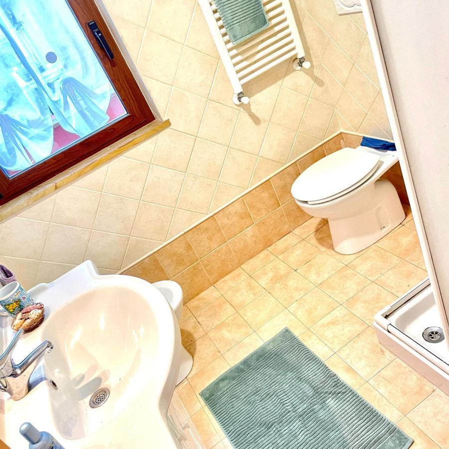 K-Rome Airport Sea View Apartment Фиумичино Екстериор снимка